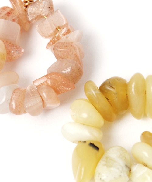 studio CLIP(スタディオクリップ)の「Aストーンサークルピアス(ピアス(両耳用)・レディース・グレー/ピンク/イエロー・FREE)」の7枚目の写真