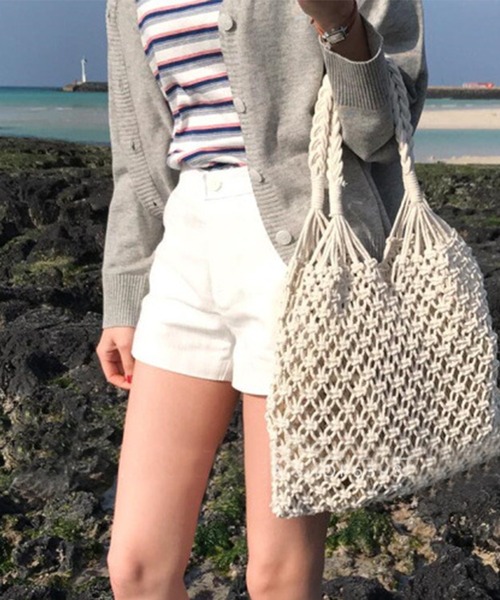 aimoha（アイモハ）の「手編みかごバッグ（かごバッグ・レディース・カーキ/ピンク/キャメル/グレー/ホワイト/ブラック・FREE）」の2枚目の写真