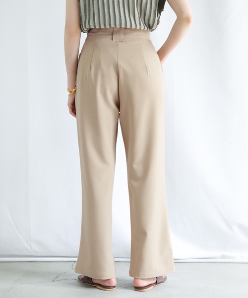 select MOCA(セレクトモカ)の「ワイドベルトループダブルタックストレートパンツ(スラックス・レディース・ダークブラウン/オレンジ/ライトベージュ・SMALL/MEDIUM)」の14枚目の写真