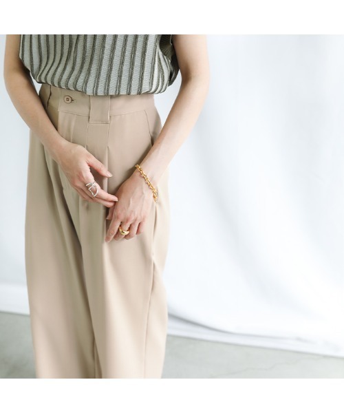 select MOCA(セレクトモカ)の「ワイドベルトループダブルタックストレートパンツ(スラックス・レディース・ダークブラウン/オレンジ/ライトベージュ・SMALL/MEDIUM)」の16枚目の写真