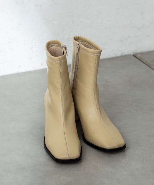 mystic(ミスティック)の「スクエアショートブーツ(ブーツ・レディース・アイボリー/ブラック/ベージュ・37/38/36)」の11枚目の写真