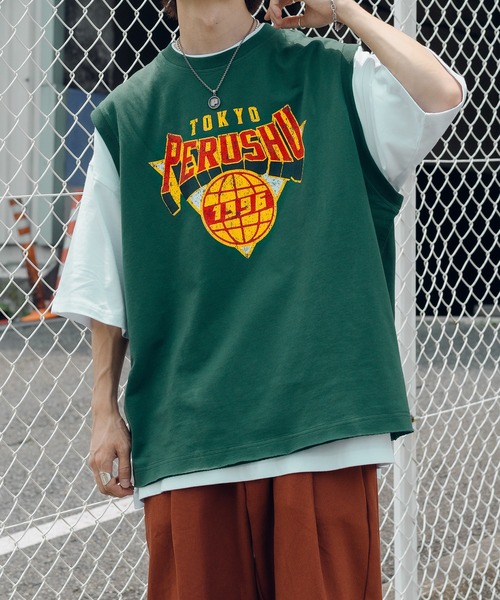 Perushu(ペルーシュ)の「Perushuカレッジロゴベスト(ベスト・メンズ・チャコールグレー/グリーン・MEDIUM/LARGE)」の13枚目の写真
