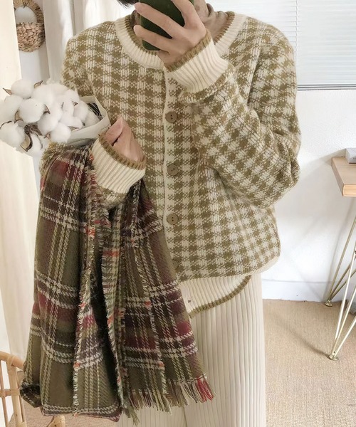 me+em select（ミームセレクト）の「ギンガムチェックジャガードニット