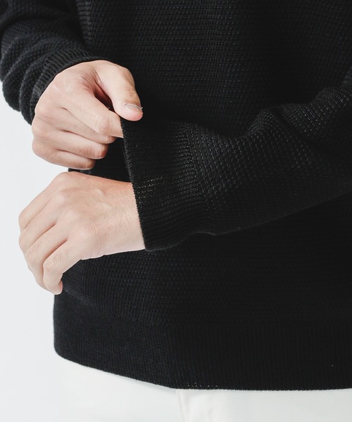 NANO universe(ナノユニバース)の「《WEB限定》シルケット鹿の子編みクルーネックニット(ニット/セーター・メンズ・ワインレッド/ブラウン/ブラック/グリーン・M/L/S/XL)」の7枚目の写真