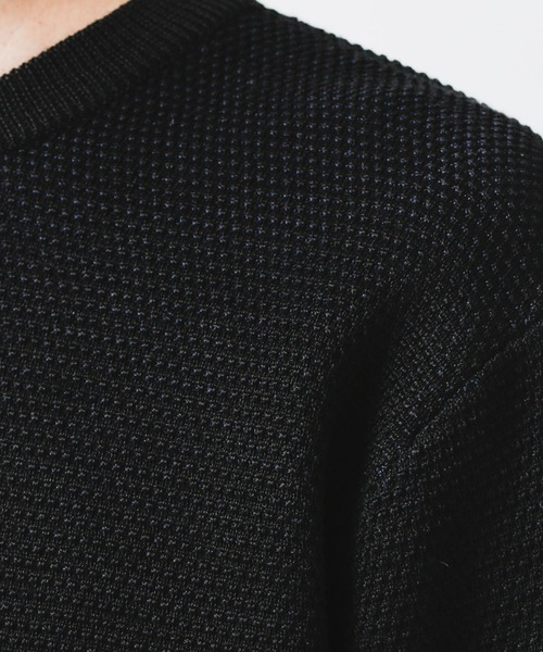 NANO universe(ナノユニバース)の「《WEB限定》シルケット鹿の子編みクルーネックニット(ニット/セーター・メンズ・ワインレッド/ブラウン/ブラック/グリーン・M/L/S/XL)」の10枚目の写真