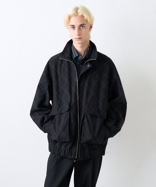 Lui's（ルイス）の「バイアスウインドペンブルゾン（ブルゾン・メンズ・ブラック/パープル・SMALL/MEDIUM）」の2枚目の写真