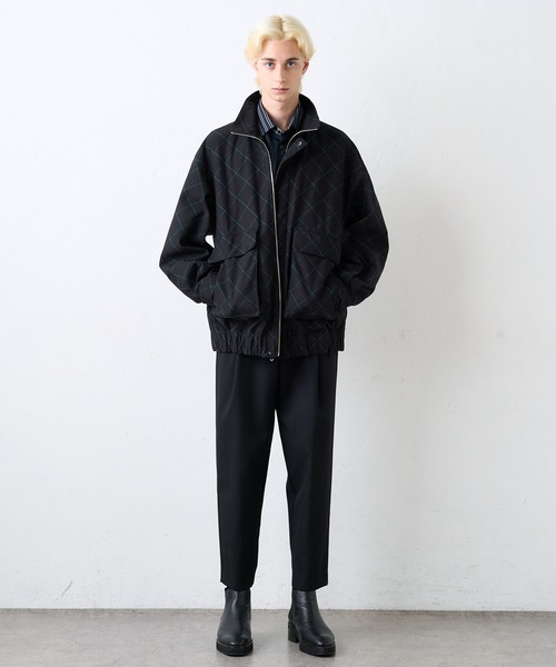 Lui's（ルイス）の「バイアスウインドペンブルゾン（ブルゾン・メンズ・ブラック/パープル・SMALL/MEDIUM）」の4枚目の写真