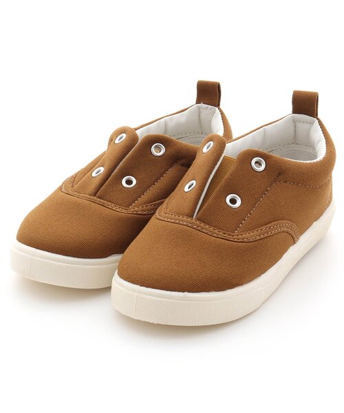 Ampersand（アンパサンド）の「/撥水キャンバススニーカー(トドラーサイズ)（スニーカー・キッズ・カーキ/イエロー/レッド/ベージュ/チャコール/キャメル・22/20/17/18/21/19/16）」の5枚目の写真