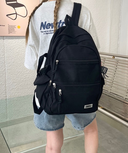 shopnikoniko(ショップニコニコ)の「リュックサック 通学 大容量 黒 韓国 高校生 バッグ 大学生 トラベルバッグ 一泊 軽量 9ポケット リュック(バックパック/リュック・レディース・ブラック/パープル/ブルー/アイボリー・フリー)」の21枚目の写真
