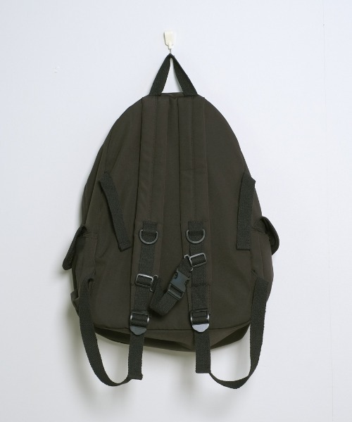 shopnikoniko（ショップニコニコ）の「リュックサック 大容量 黒 通学 韓国 高校生 大学生 トラベルバッグ 一泊 軽量 ９ポケット リュック（バックパック/リュック・レディース・ブラック/パープル/ブルー/アイボリー・フリー）」の13枚目の写真