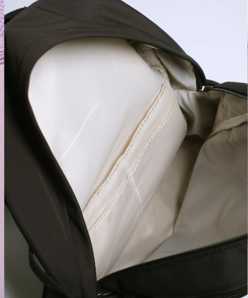 shopnikoniko（ショップニコニコ）の「リュックサック 大容量 黒 通学 韓国 高校生 大学生 トラベルバッグ 一泊 軽量 ９ポケット リュック（バックパック/リュック・レディース・ブラック/パープル/ブルー/アイボリー・フリー）」の14枚目の写真