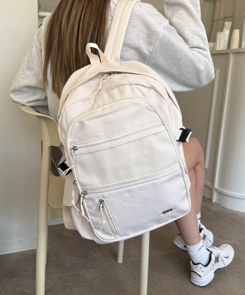 セール】リュックサック 大容量 黒 通学 韓国 高校生 大学生 トラベル