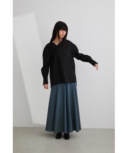 STYLEMIXER(スタイルミキサー)の「ツイストネックブラウス(シャツ/ブラウス・レディース・ホワイト/ブラック/ベージュ・ONESIZE)」の3枚目の写真