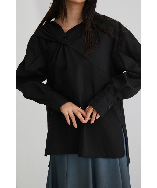 STYLEMIXER(スタイルミキサー)の「ツイストネックブラウス(シャツ/ブラウス・レディース・ホワイト/ブラック/ベージュ・ONESIZE)」の18枚目の写真