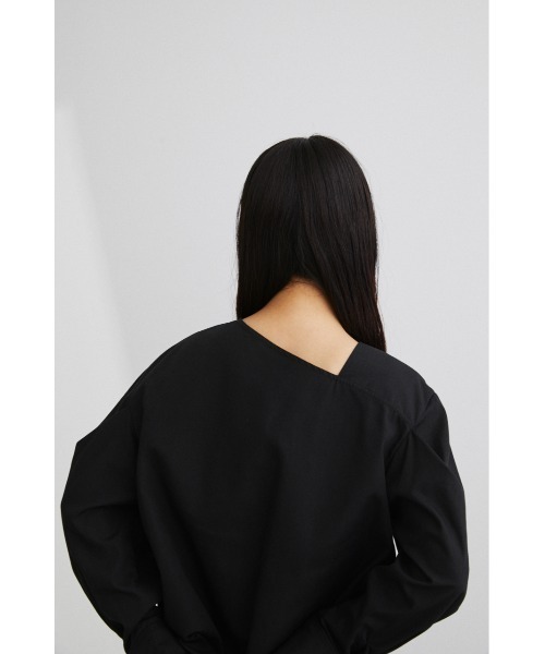 STYLEMIXER(スタイルミキサー)の「ツイストネックブラウス(シャツ/ブラウス・レディース・ホワイト/ブラック/ベージュ・ONESIZE)」の21枚目の写真