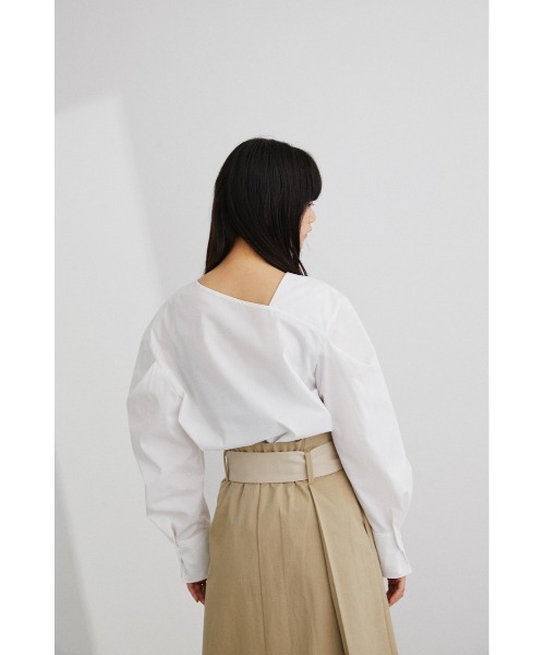 STYLEMIXER(スタイルミキサー)の「ツイストネックブラウス(シャツ/ブラウス・レディース・ホワイト/ブラック/ベージュ・ONESIZE)」の13枚目の写真