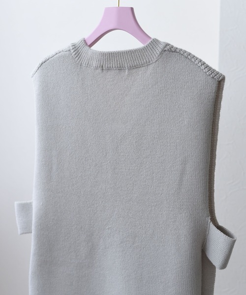 Eimee Law（エイミーロウ）の「編地デザインニットベスト（ベスト・レディース・黄緑系/ライトグレー/ブラック・38）」の22枚目の写真