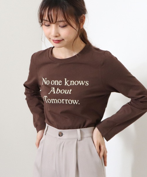 archives(アルシーヴ)の「フロッキープリントロンT(Tシャツ/カットソー・レディース・オフホワイト/ベージュ/ブラック/ブラウン・MEDIUM)」の18枚目の写真