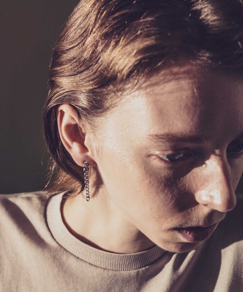 and cloud（アンドクラウド）の「Gradation Pierce M / Single（ピアス（片耳用）・レディース・シルバー/シルバー系その他/イエローゴールド/ゴールド系その他・FREE）」の8枚目の写真