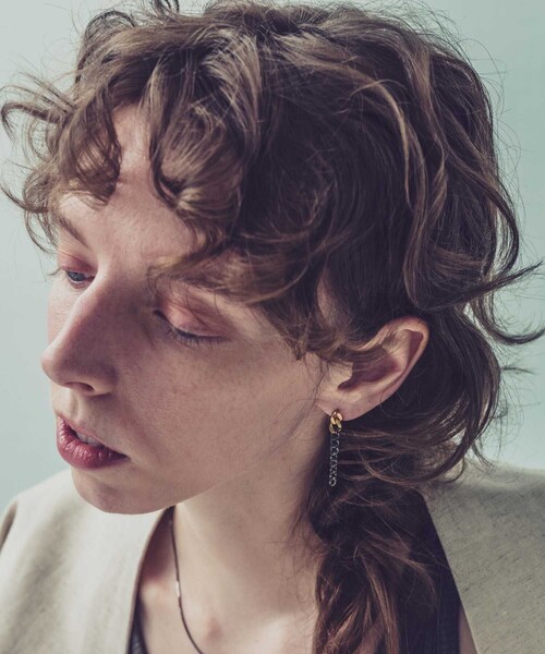 and cloud（アンドクラウド）の「Gradation Pierce M / Single（ピアス（片耳用）・レディース・シルバー/シルバー系その他/イエローゴールド/ゴールド系その他・FREE）」の14枚目の写真