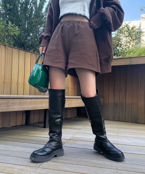 WHO'S WHO gallery(フーズフーギャラリー)の「【SLOPPY/スロッピー】裏毛ショートパンツ(スウェットパンツ・レディース・ブラック/ブラウン/オートミール/グリーン/サックスブルー・FREE)」の18枚目の写真