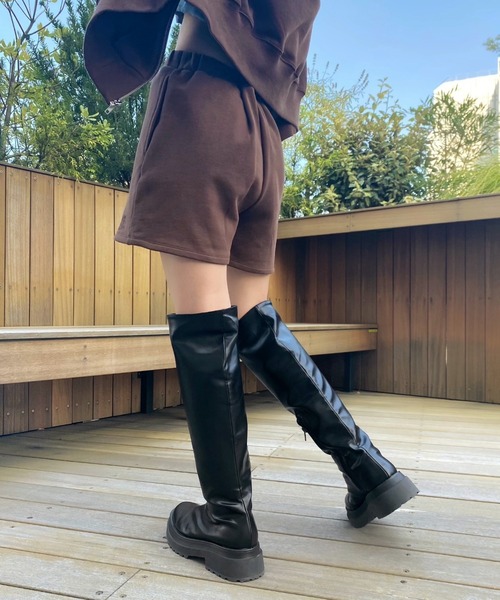 WHO'S WHO gallery(フーズフーギャラリー)の「【SLOPPY/スロッピー】裏毛ショートパンツ(スウェットパンツ・レディース・ブラック/ブラウン/オートミール/グリーン/サックスブルー・FREE)」の20枚目の写真