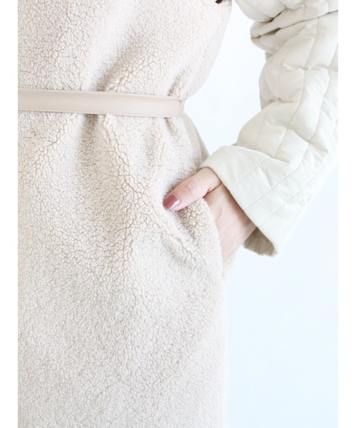 Te chichi(テチチ)の「ボアベスト×縦キルトコートセット(ベスト・レディース・ネイビー/ベージュ・フリ-)」の14枚目の写真