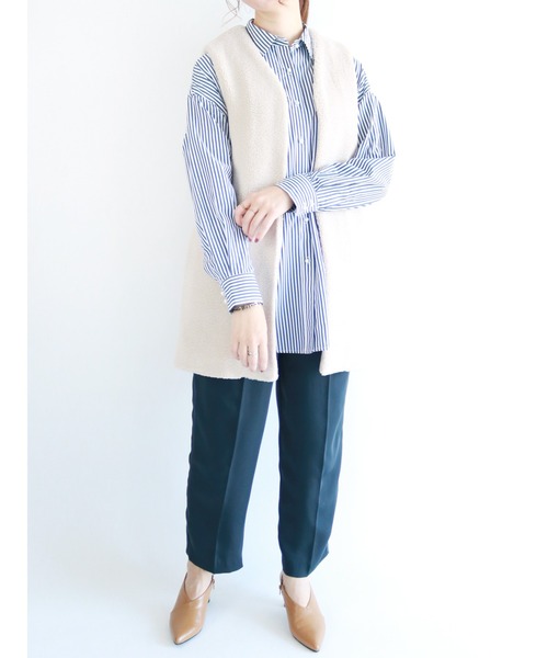 Te chichi(テチチ)の「ボアベスト×縦キルトコートセット(ベスト・レディース・ネイビー/ベージュ・フリ-)」の13枚目の写真