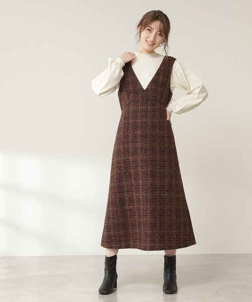 N.（N. Natural Beauty Basic）（エヌエヌナチュラルビューティーベーシック）の「◆バックボタンスリットニット（ニット/セーター・レディース・ダークブラウン/パープル/オフホワイト/ブルー・MEDIUM）」の18枚目の写真