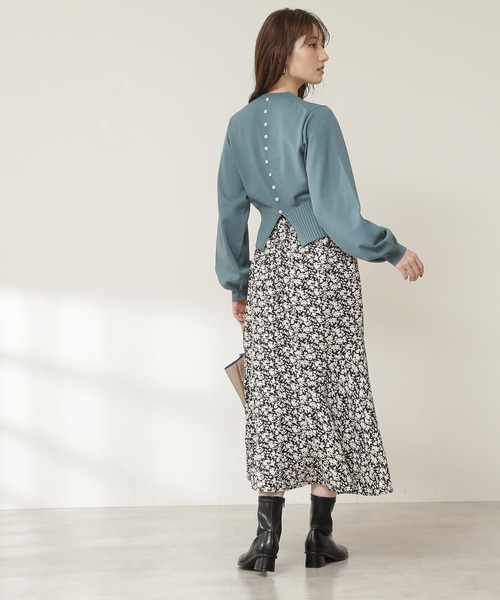 N.（N. Natural Beauty Basic）（エヌエヌナチュラルビューティーベーシック）の「◆バックボタンスリットニット（ニット/セーター・レディース・ダークブラウン/パープル/オフホワイト/ブルー・MEDIUM）」の15枚目の写真