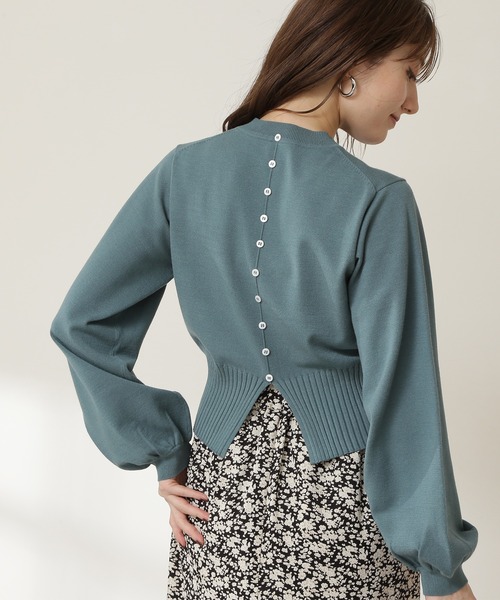 N.（N. Natural Beauty Basic）（エヌエヌナチュラルビューティーベーシック）の「◆バックボタンスリットニット（ニット/セーター・レディース・ダークブラウン/パープル/オフホワイト/ブルー・MEDIUM）」の20枚目の写真