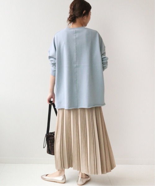 JOURNAL STANDARD relume（ジャーナルスタンダード　レリューム）の「オーバーサイズロングスウェット◆（スウェット・レディース・グレー/ナチュラル/ブルー・FREE）」の6枚目の写真