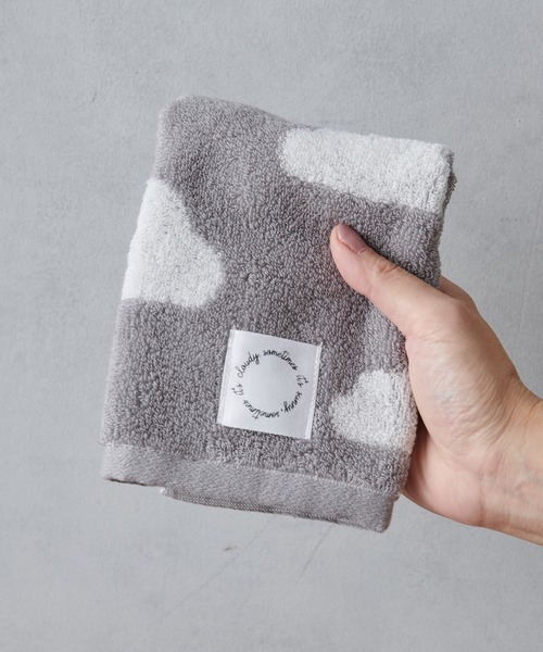BIRTHDAY BAR（バースデイバー）の「cloud 雲柄 ウォッシュタオル（ハンドタオル）（タオル・レディース・グレー/ブルー・フリー）」の3枚目の写真