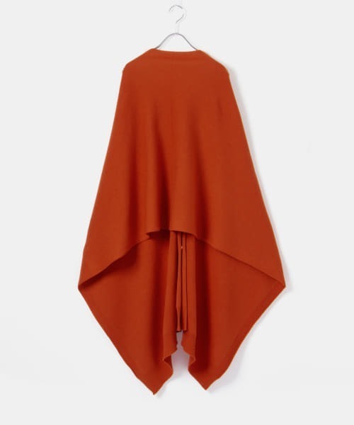 iI（アイ）の「iI　knit cape（ニット/セーター・レディース・ベージュ/グレー/レッド/ブルー・ONE）」の4枚目の写真