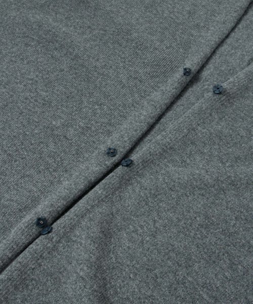 iI（アイ）の「iI　knit cape（ニット/セーター・レディース・ベージュ/グレー/レッド/ブルー・ONE）」の21枚目の写真