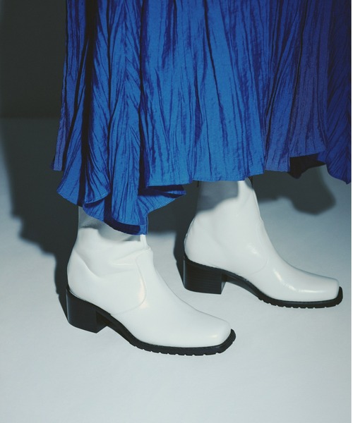 styling/人気のバックカシュクールワンピース 超美品 オフホワイト