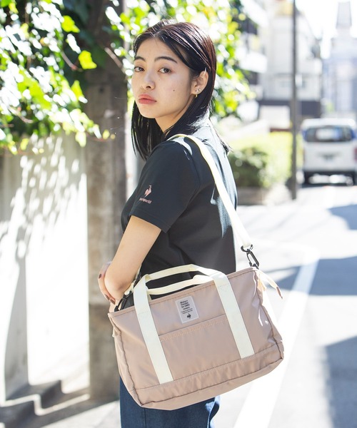 le coq sportif(ルコックスポルティフ)の「ルコック 2wayミニトートバッグ レディース バッグ トートバッグ スポーツウェア ライフスタイル カジュアル ムーブウェア(トートバッグ・レディース・ブラック/ベージュ・F)」の22枚目の写真
