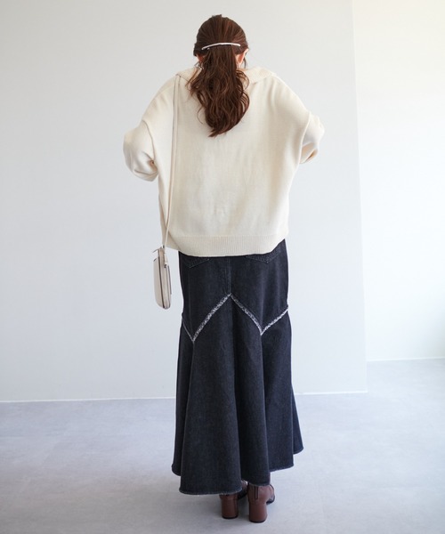 SOMETHING（サムシング）の「【SOMETHING/サムシング】デニムマーメイドスカート（デニムスカート・レディース・ブラック/スカイブルー・SMALL/MEDIUM）」の5枚目の写真