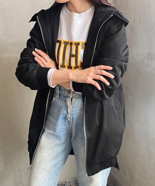 Doux Belle(ドゥーベル)の「フード付きビックシルエットコート(ブルゾン・レディース・ブラック/ベージュ・LARGE/MEDIUM)」の16枚目の写真