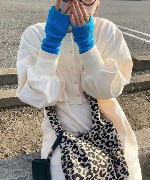 Doux archives（ドゥアルシーヴ）の「［セットアイテム］web限定　ミニ裏毛マルチＷＡＹカーディガンセットワンピース（ワンピース・レディース・アイボリー/グレイッシュベージュ/グレイッシュブルー・FREE）」の17枚目の写真