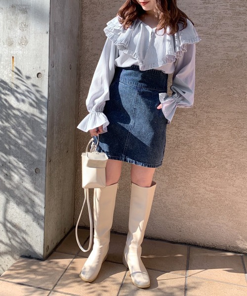 ラッフルケープカラーブラウス