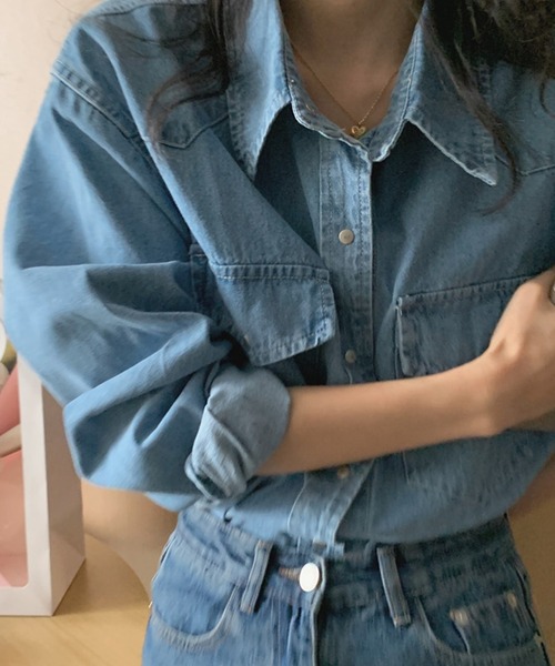 DAY CLOSET（デイ クローゼット）の「レディース ヨーク切り替えデニムシャツ（シャツ/ブラウス・レディース・インディゴブルー/ブルー・ONE SIZE）」の11枚目の写真