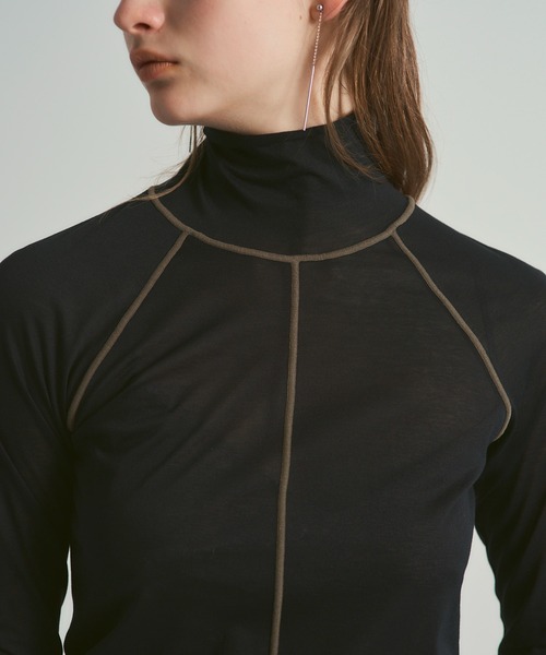 PUBLIC TOKYO(パブリックトウキョウ)の「パイピングシアーTOP/ウォッシャブル(Tシャツ/カットソー・レディース・アイボリー/ブラック/サックスブルー・FREE)」の17枚目の写真