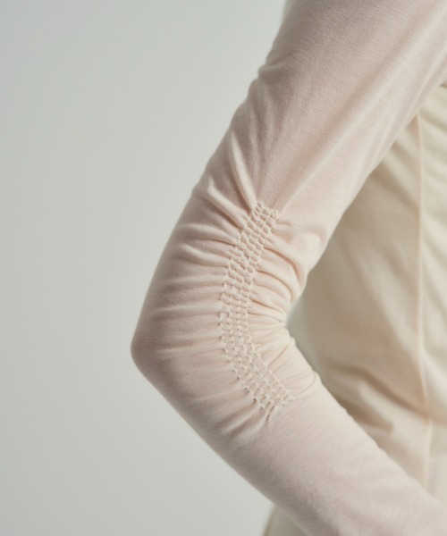 PUBLIC TOKYO(パブリックトウキョウ)の「パイピングシアーTOP/ウォッシャブル(Tシャツ/カットソー・レディース・アイボリー/ブラック/サックスブルー・FREE)」の10枚目の写真