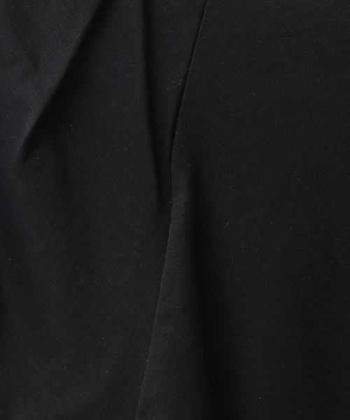 qualite（カリテ）の「《セットアップ対応》クールスムースフレアーカットソー（Tシャツ/カットソー・レディース・ブラック/オフホワイト/モカ/ボルドー・フリー）」の6枚目の写真