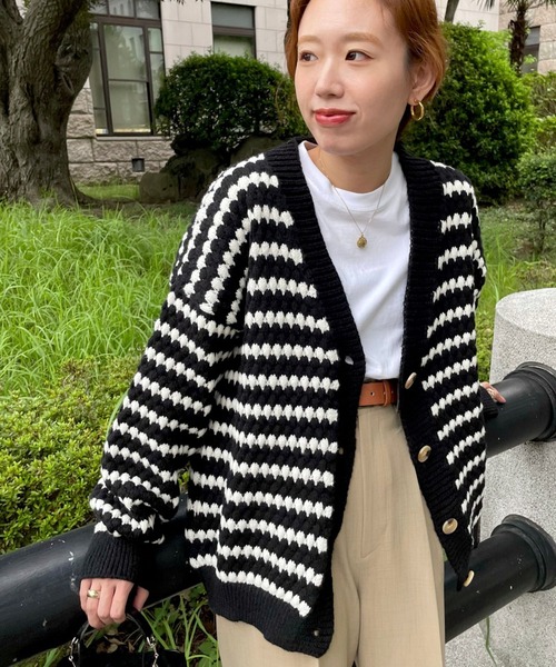 GIMME GIMME（ギミーギミー）の「ストライプ カーディガン gimw22s007（ニット/セーター・レディース・ブラック・FREE）」の8枚目の写真