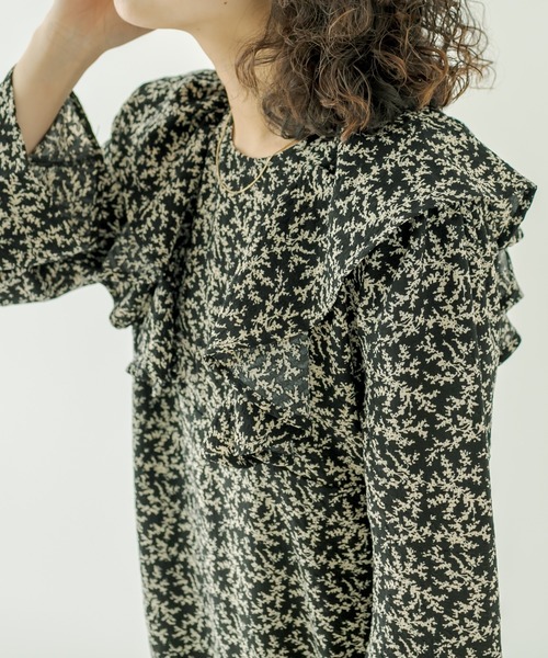 mystic（ミスティック）の「花柄フリルワンピース（ワンピース・レディース・ブラック/ダークブラウン・1/2）」の8枚目の写真