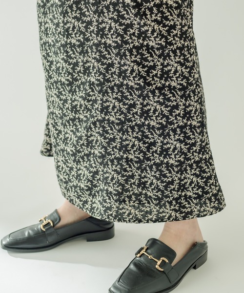 mystic（ミスティック）の「花柄フリルワンピース（ワンピース・レディース・ブラック/ダークブラウン・1/2）」の17枚目の写真