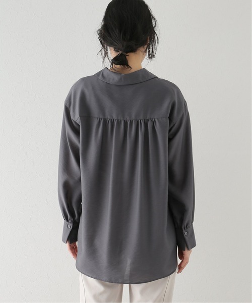 La TOTALITE - La totalite スキッパーくるみボタンシャツ　ホワイト　美品 La TOTALITE - La totalite スキッパーくるみボタンシャツ