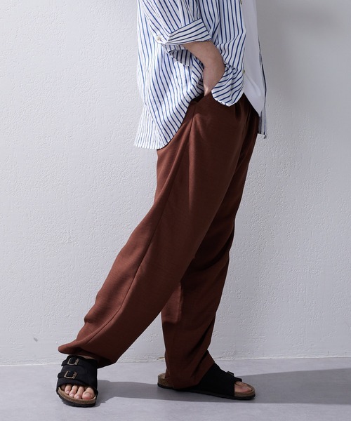 CIAOPANIC TYPY（チャオパニックティピー）の「【セットアップ対応】テックリネンタックワイドイージパンツ（スラックス・メンズ・ブラック/ブラウン・M/L）」の4枚目の写真